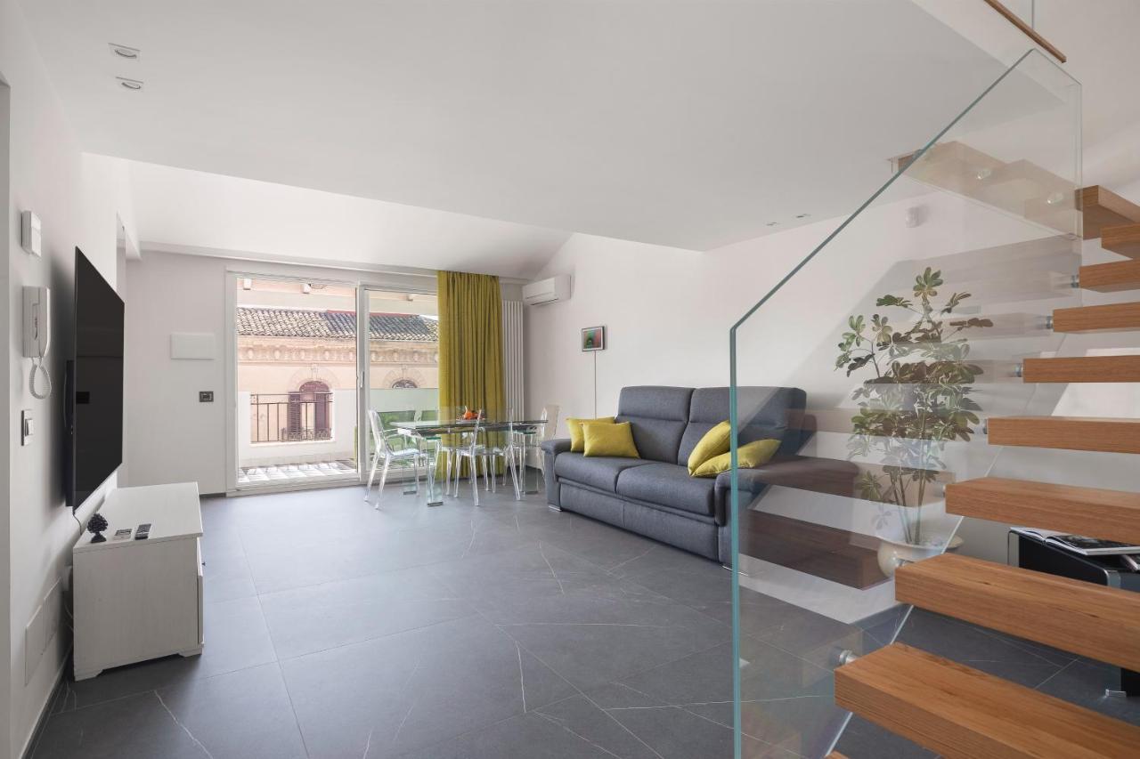 Archimedes Luxury Apartment With Terrace Palermo Exterior photo