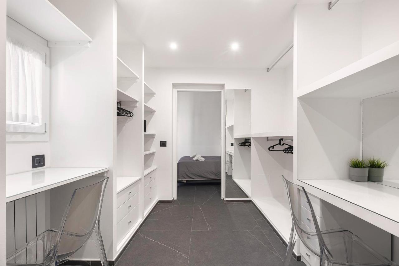 Archimedes Luxury Apartment With Terrace Palermo Exterior photo